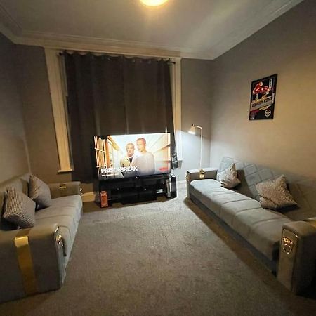 30 Percent Off Weekly Stays - 6 Bedroom House - 11 Beds بلاكبول المظهر الخارجي الصورة