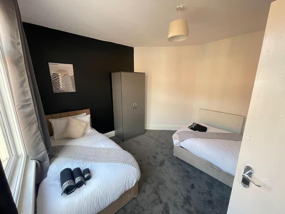 30 Percent Off Weekly Stays - 6 Bedroom House - 11 Beds بلاكبول المظهر الخارجي الصورة
