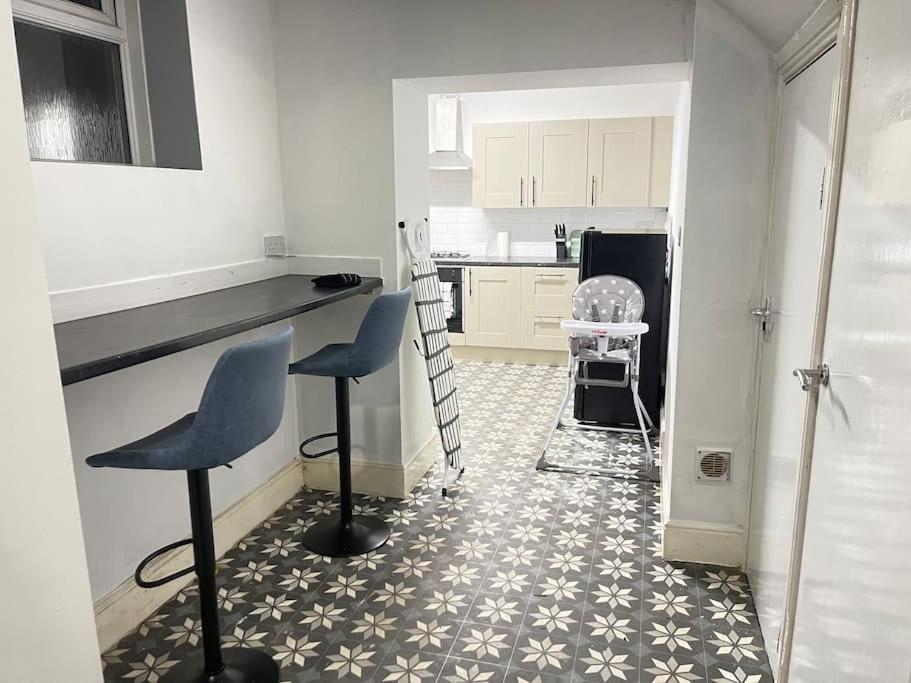 30 Percent Off Weekly Stays - 6 Bedroom House - 11 Beds بلاكبول المظهر الخارجي الصورة